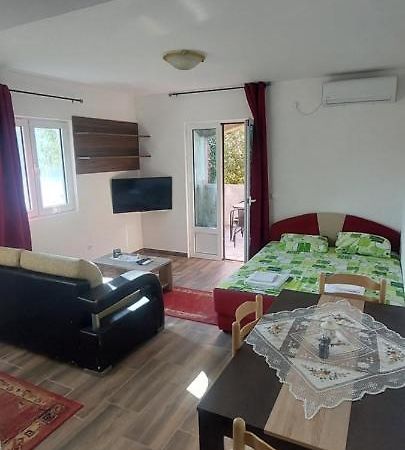 Samardzici Apartment Risan Exterior foto